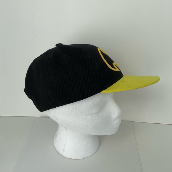 DC Comics Batman hat - Picture 2 of 5
